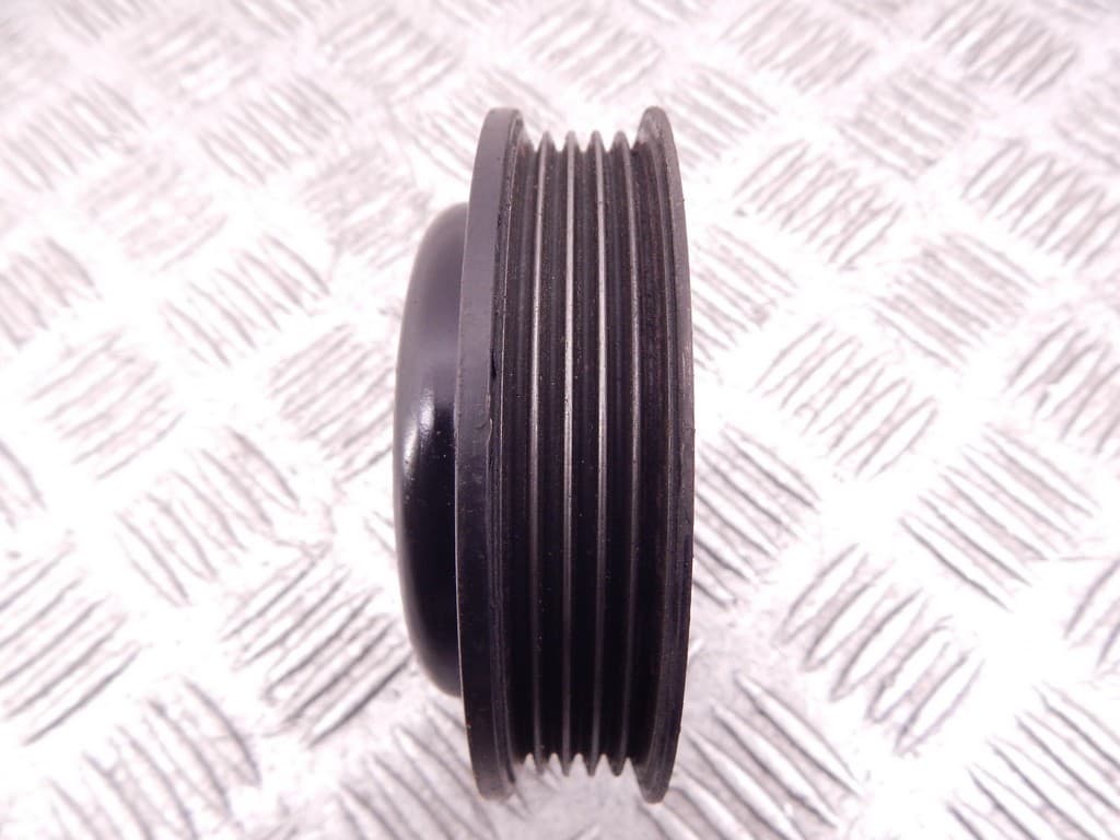 Шкив помпы к BMW 3 E36 (90-00)