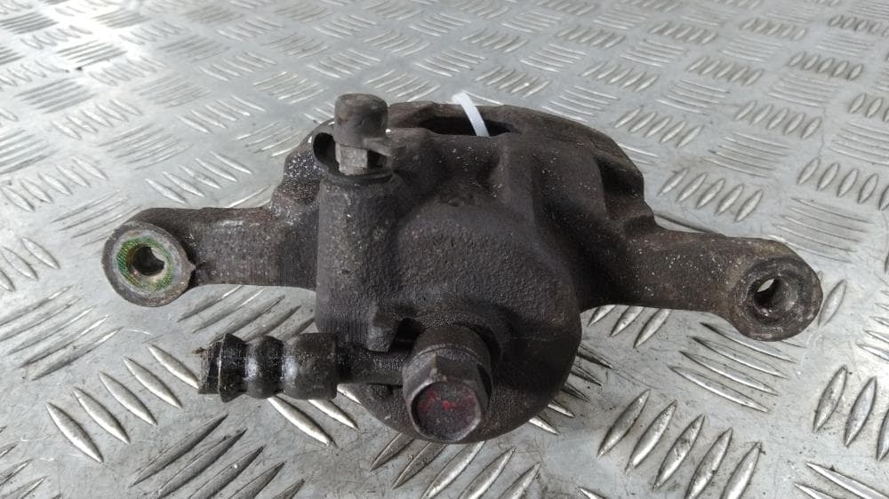 Суппорт передний левый к Daewoo Magnus (99-05)