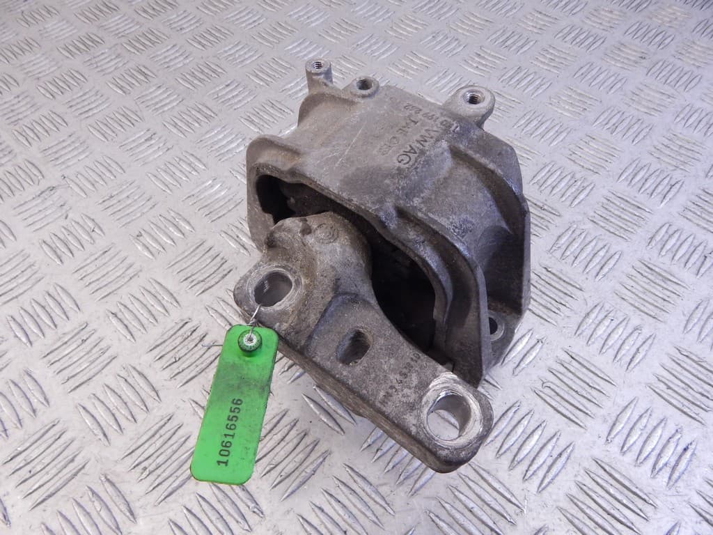 Подушка крепления двигателя к Volkswagen Touran 1 (03-07)