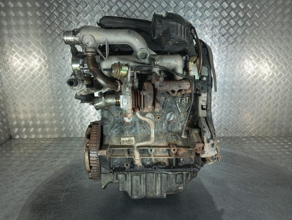 Двигатель к Renault Scenic RX4 (00-03)