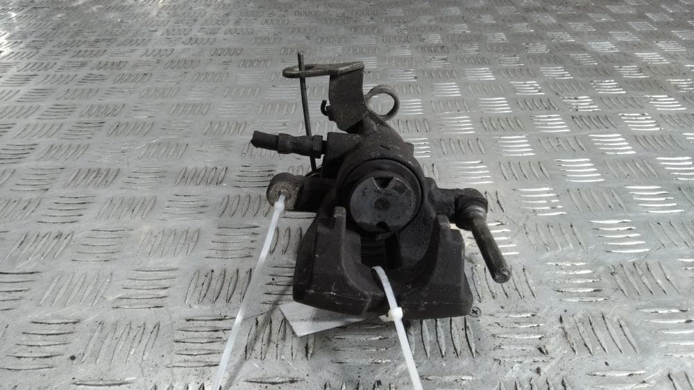 Суппорт задний правый к Fiat Bravo 2 (07-14)