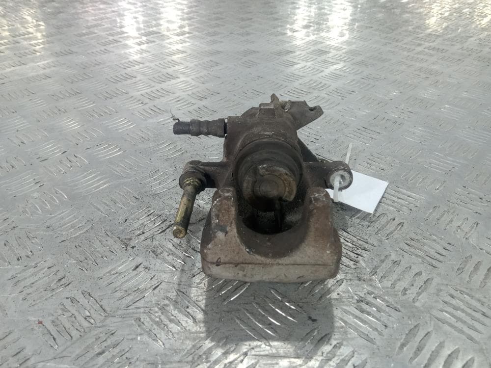 Суппорт задний левый к Alfa Romeo 147 Рестайлинг (04-10)