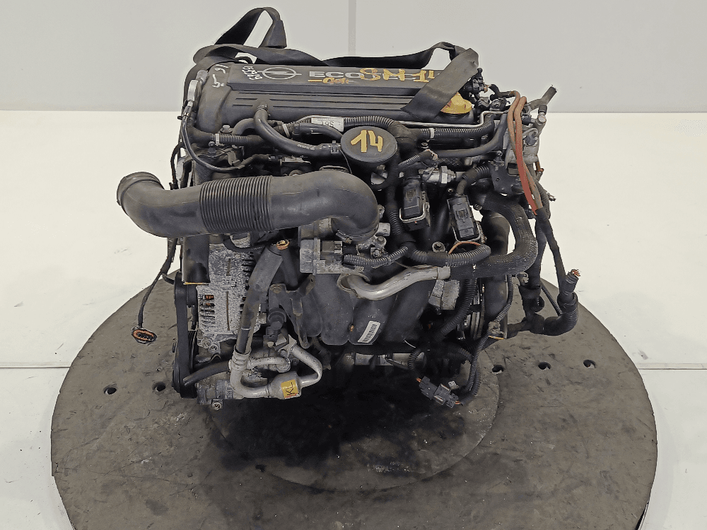Двигатель к Opel Vectra C (02-05)