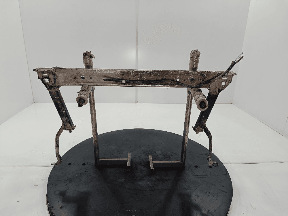 Балка под радиатор к Renault Megane 3 (08-14)