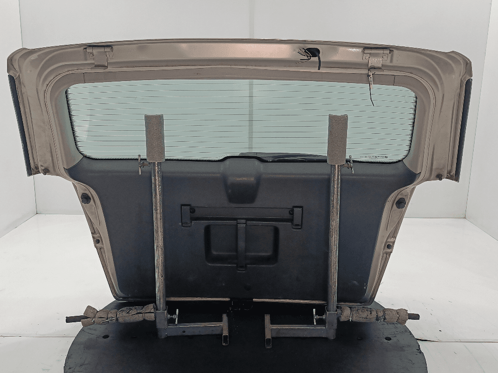 Крышка багажника (дверь 3-5) к Opel Zafira B (05-10)