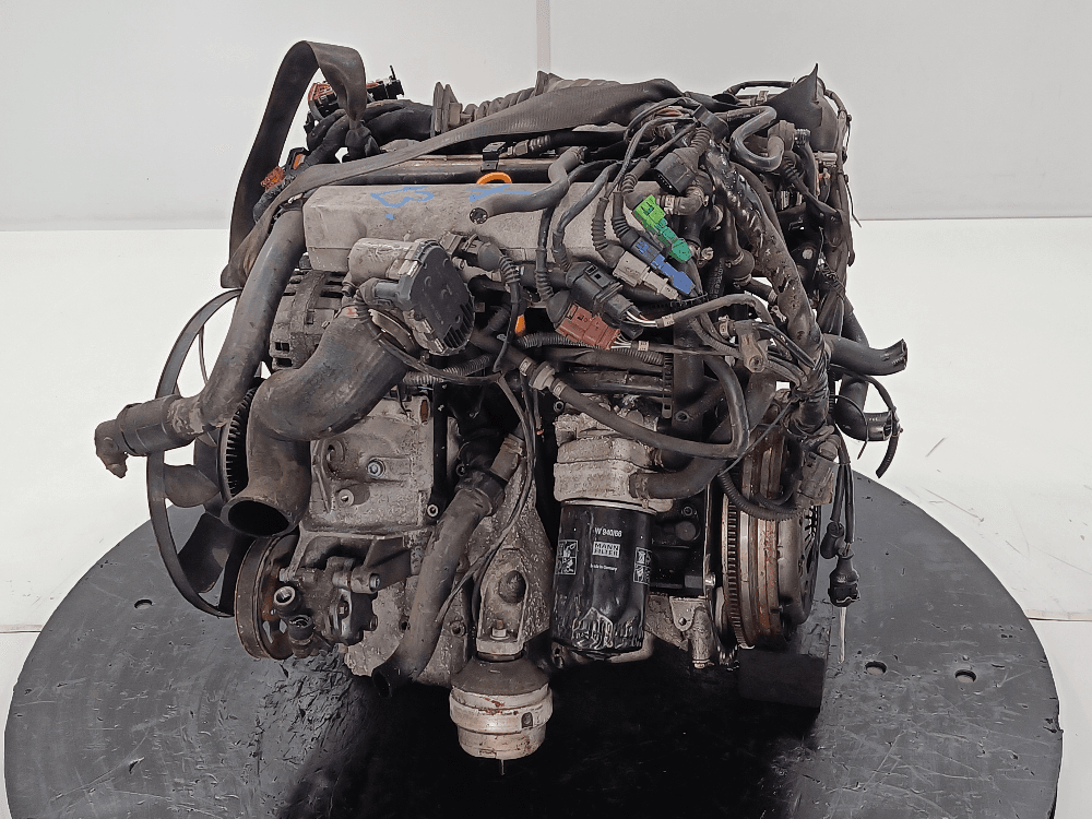 Двигатель к Audi A4 B6 (01-05)