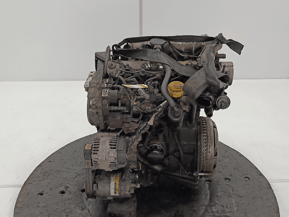 Двигатель к Renault Scenic 2 (03-06)
