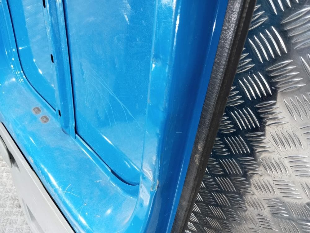 Дверь задняя распашная правая к Renault Trafic 2 (01-06)