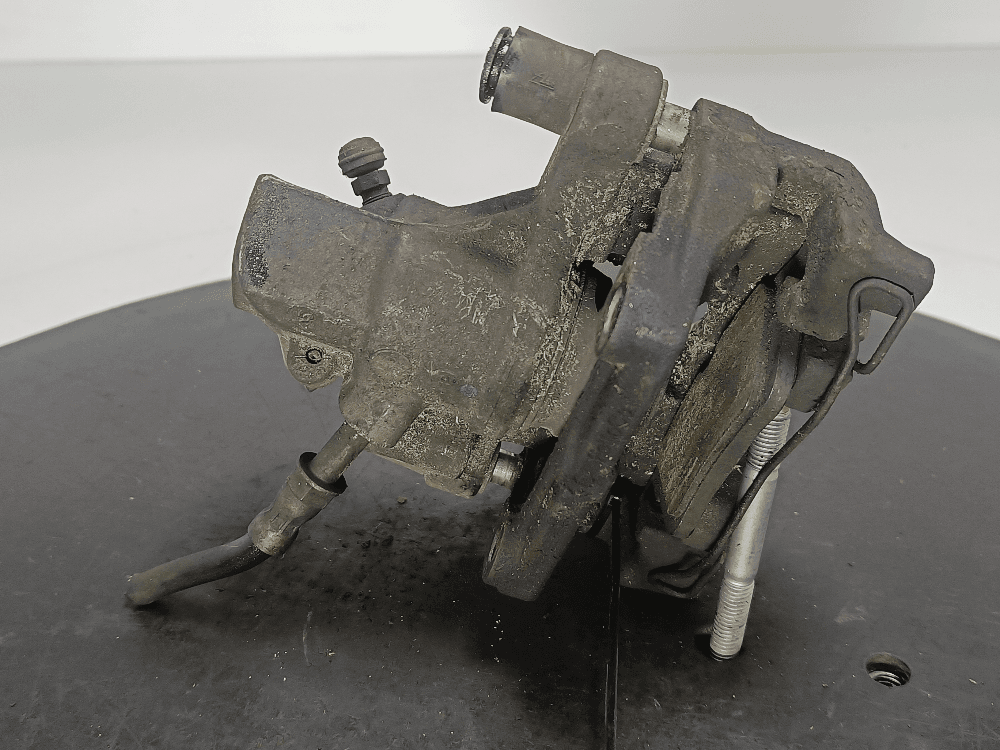 Суппорт задний правый к Ford Focus 2 (04-08)