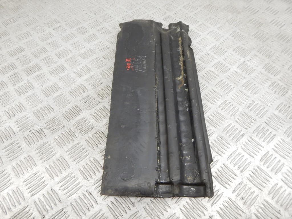 Декоративная крышка двигателя к BMW 7 E38 (94-98)