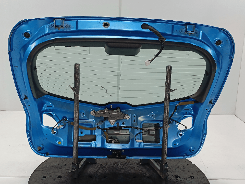 Крышка багажника (дверь 3-5) к Mazda 3 BK (03-06)