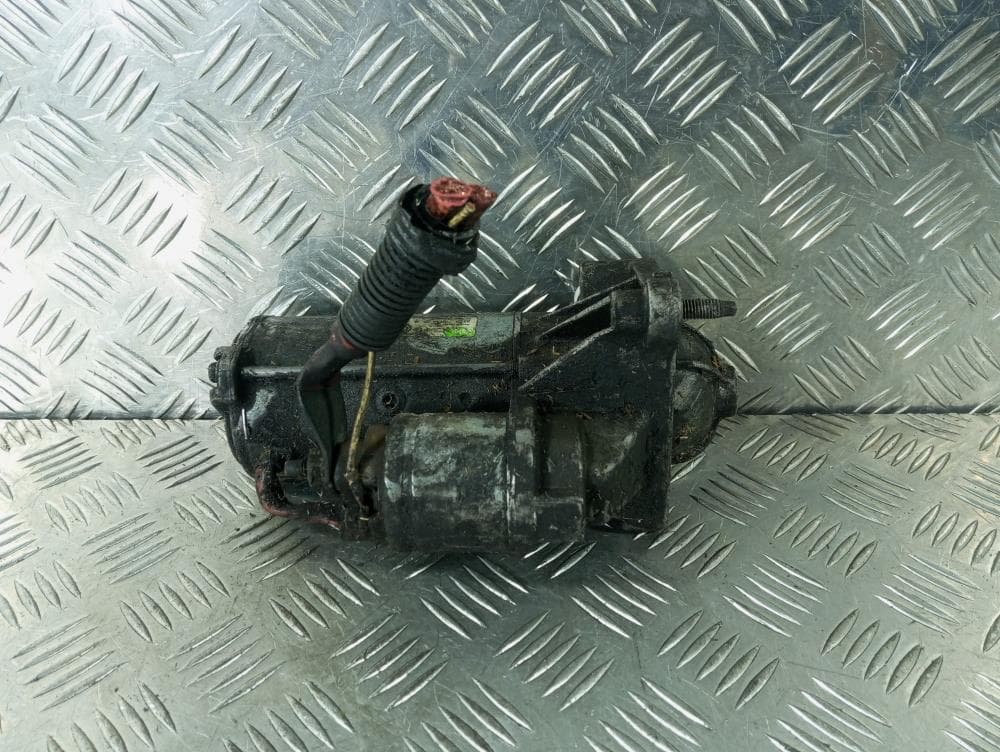 Стартер к Renault Scenic 2 (03-06)