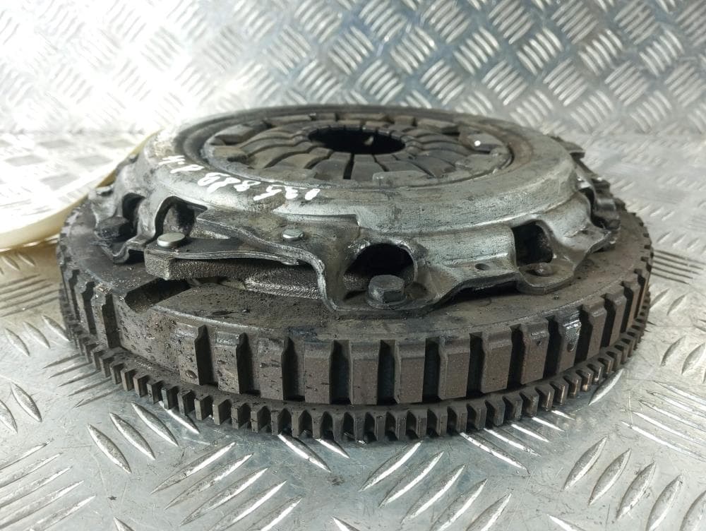 Маховик к Renault Clio 3 Рестайлинг (09-12)