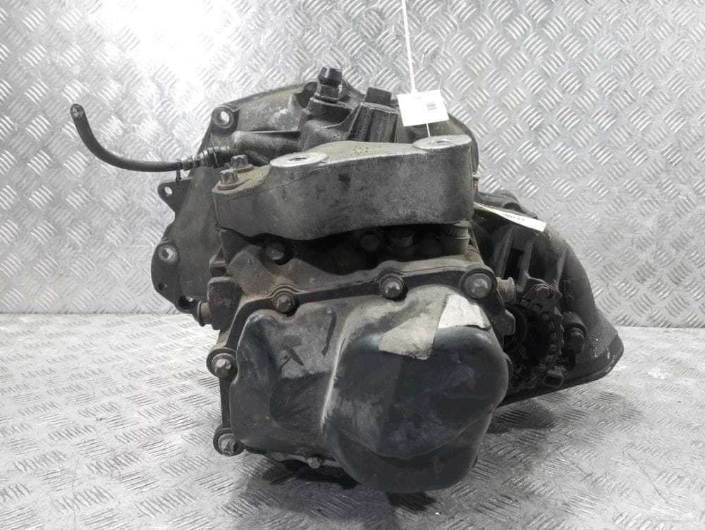 КПП механическая (МКПП) к Opel Corsa D (06-11)