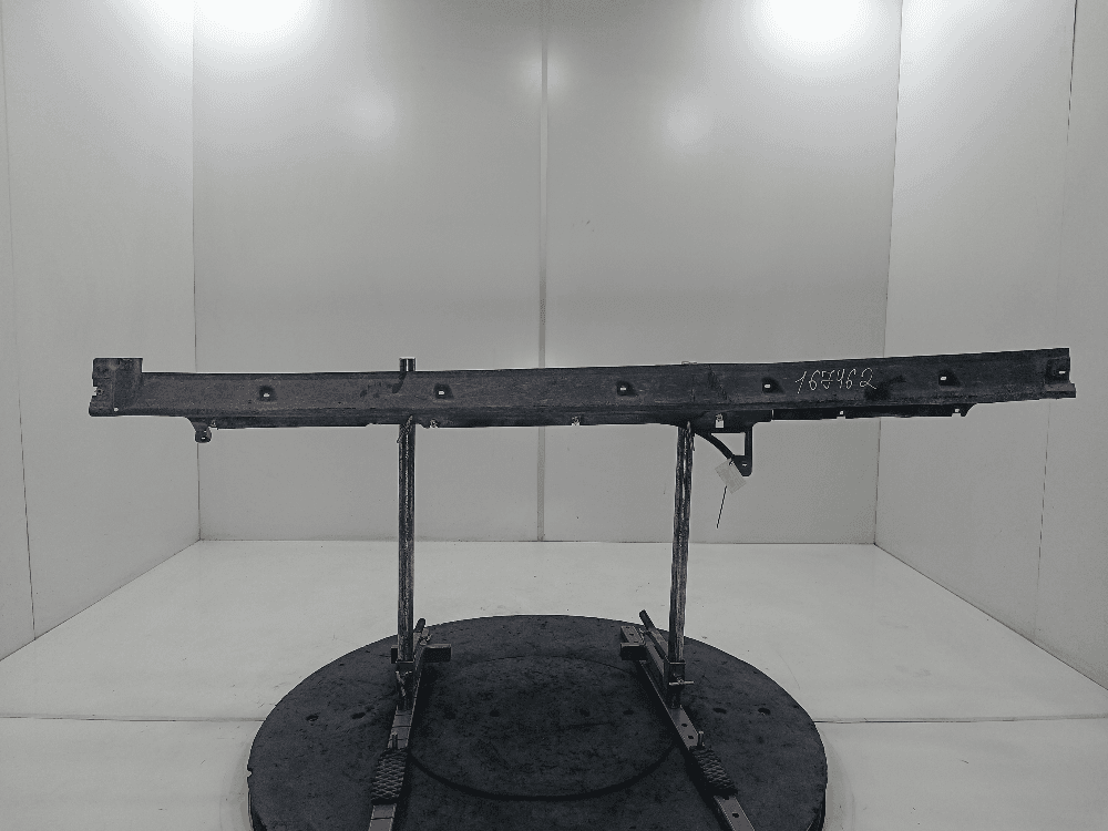 Накладка порога к Volkswagen Touareg 3 (18-24)