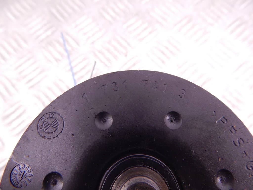 Помпа к BMW 5 E39 (95-00)