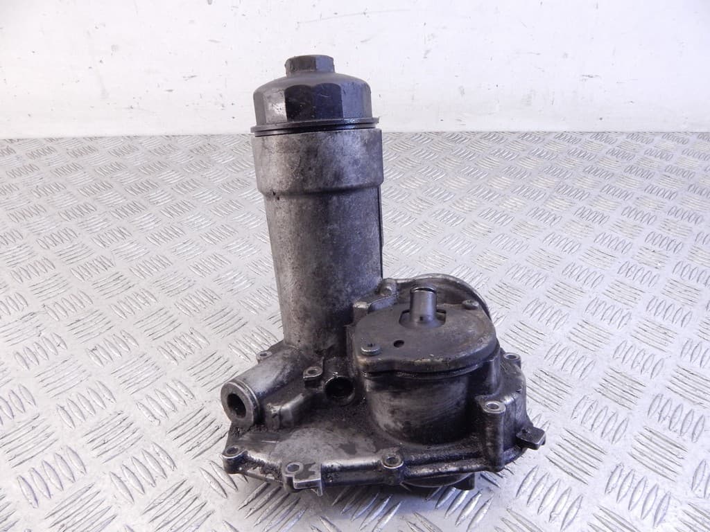 Корпус масляного фильтра к Audi A6 C5/4B (97-01)