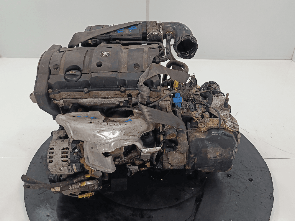 Двигатель к Citroen C4 1 (04-08)