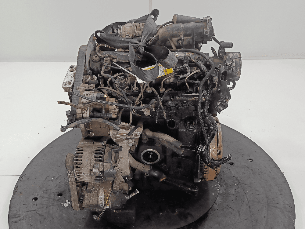 Двигатель к Renault Scenic 2 (03-06)