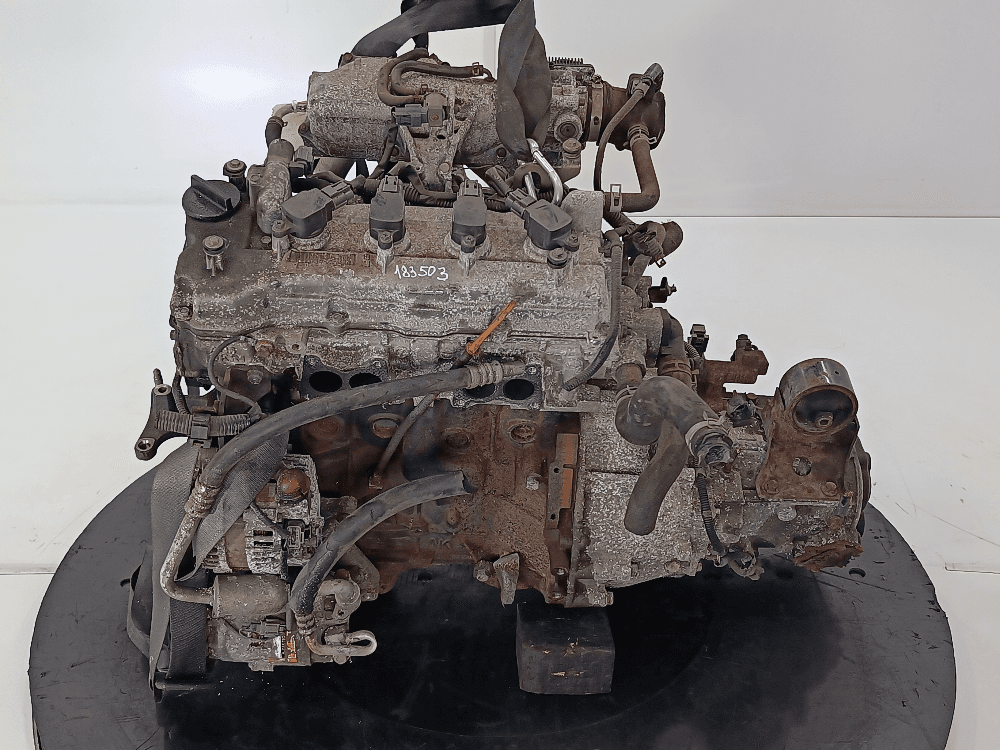 Двигатель к Nissan  Primera P12 (02-08)