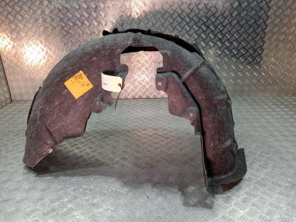 Защита арок задняя правая (подкрылок) к Lamborghini Urus (18-24)