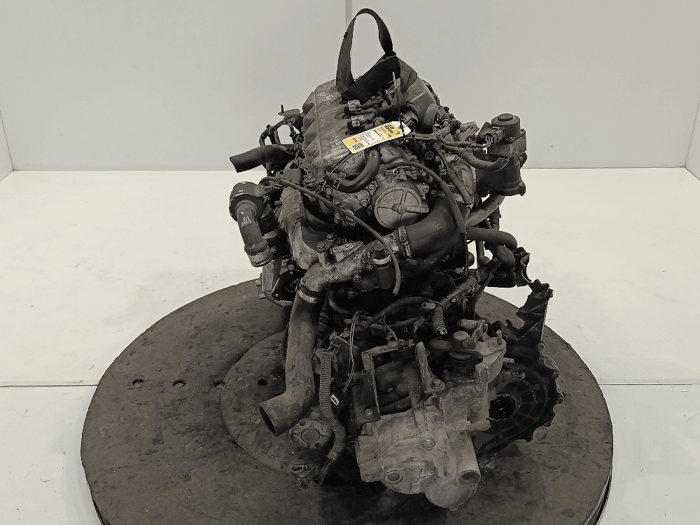 Двигатель к Nissan  Primera P12 (02-08)