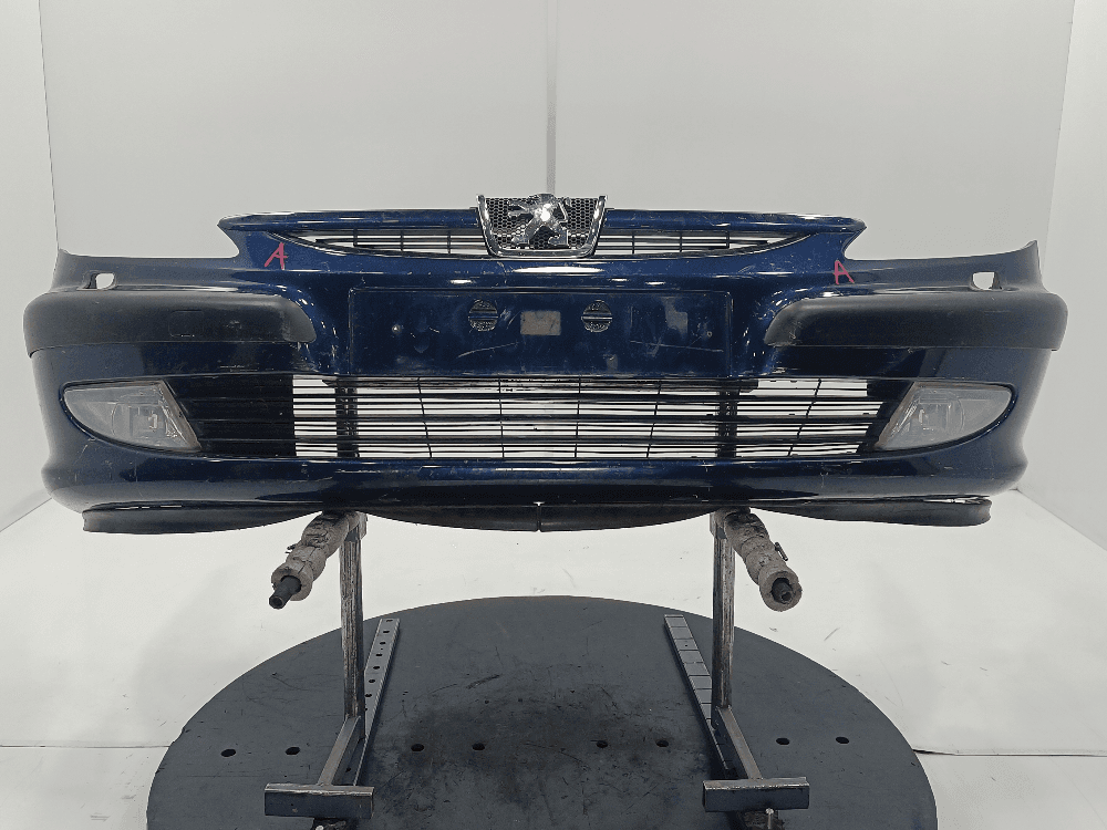 Бампер передний к Peugeot 607 (00-04)