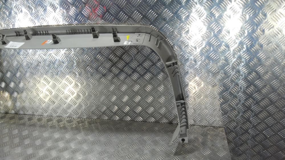 Обшивка крышки багажника к Jeep Grand Cherokee WL (21-24)