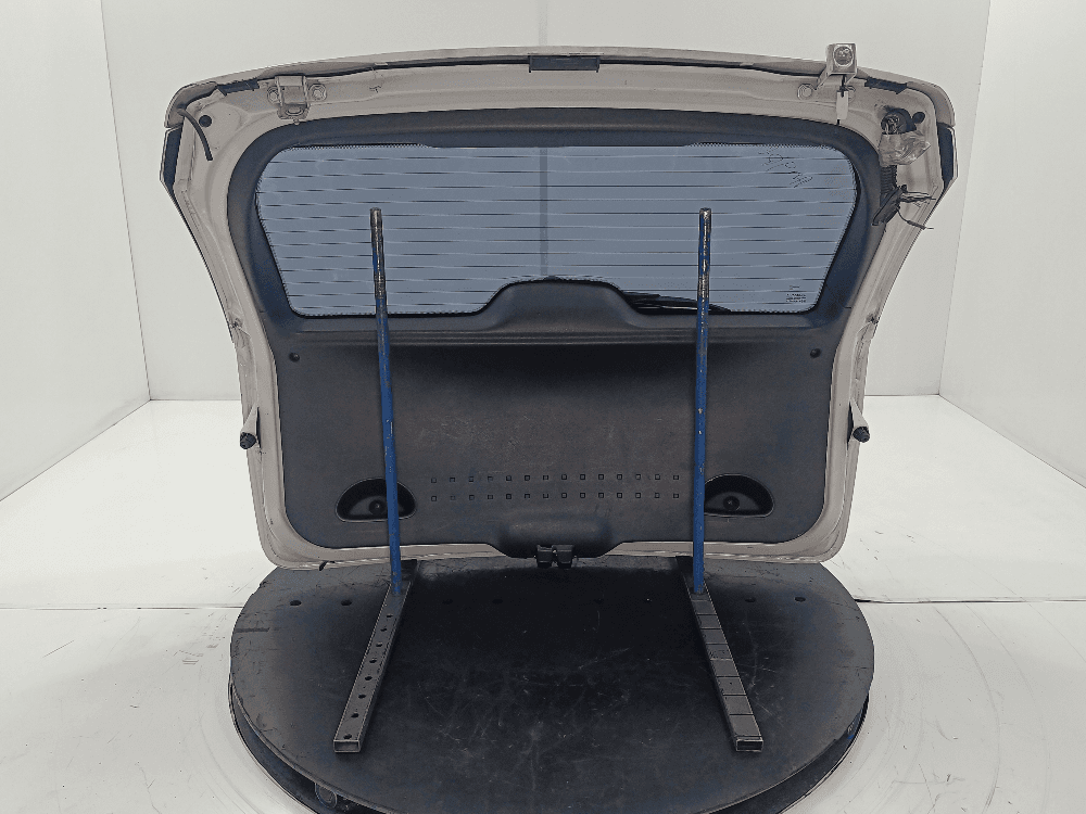 Крышка багажника (дверь 3-5) к Renault Megane 2 (02-06)