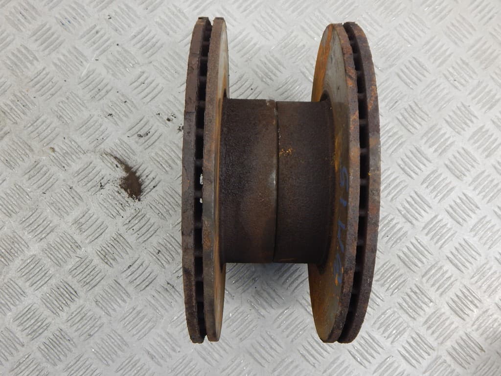 Диск тормозной передний к BMW 3 E90/E91/E92/E93 (05-10)