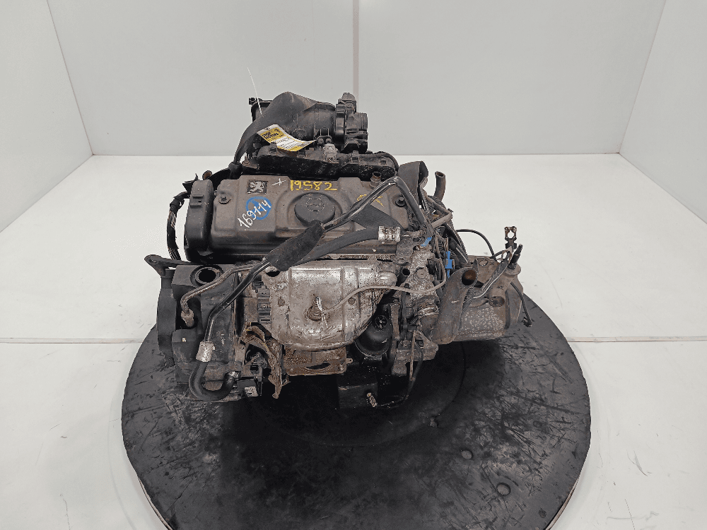 Двигатель к Peugeot 206 1 Рестайлинг (02-09)