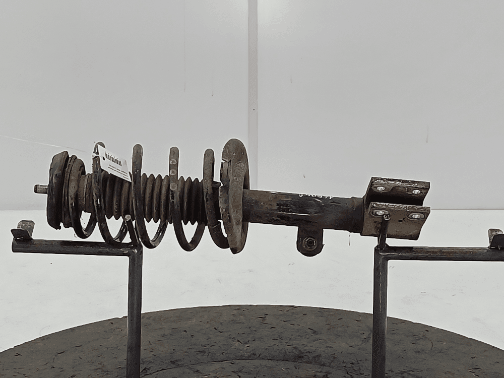 Стойка передняя правая к Peugeot 3008 1 (10-13)