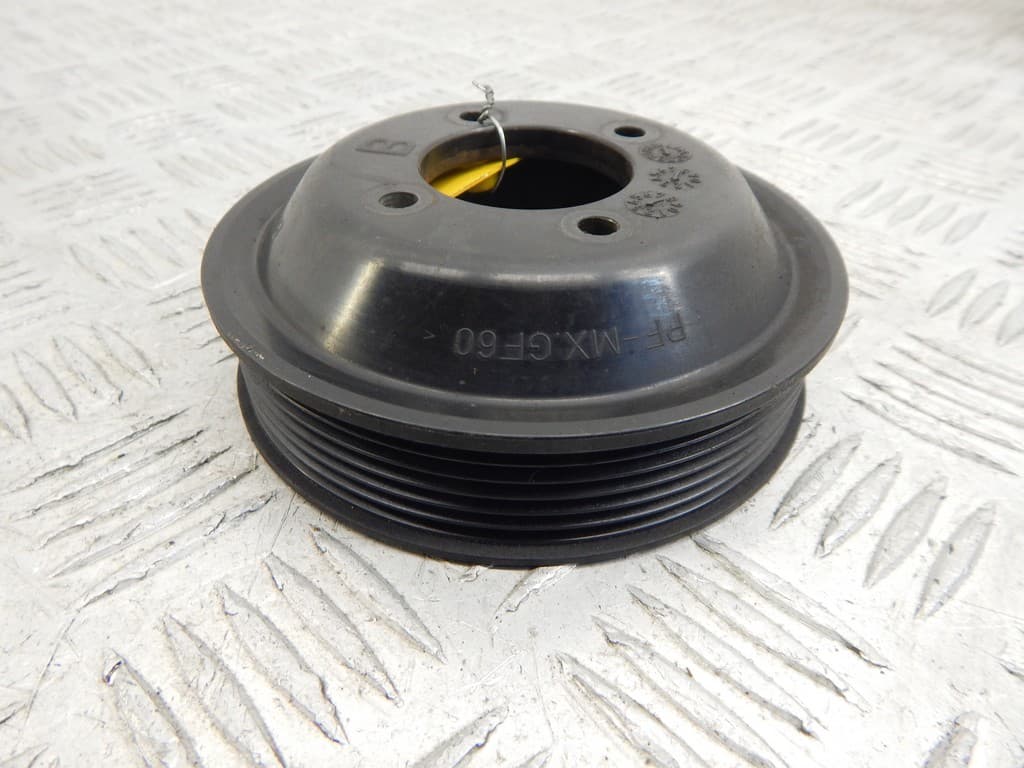 Шкив помпы к BMW 5 E39 (95-00)