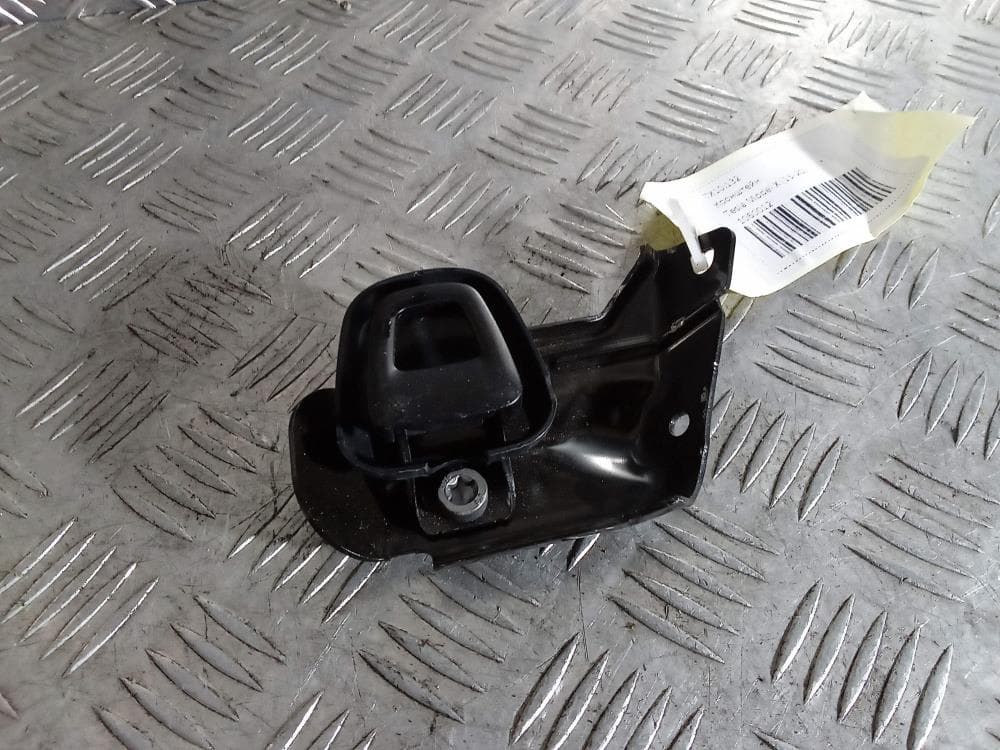 Кронштейн к Tesla Model X (15-21)