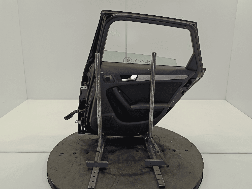 Дверь задняя правая к Audi A4 B8/8K (07-11)