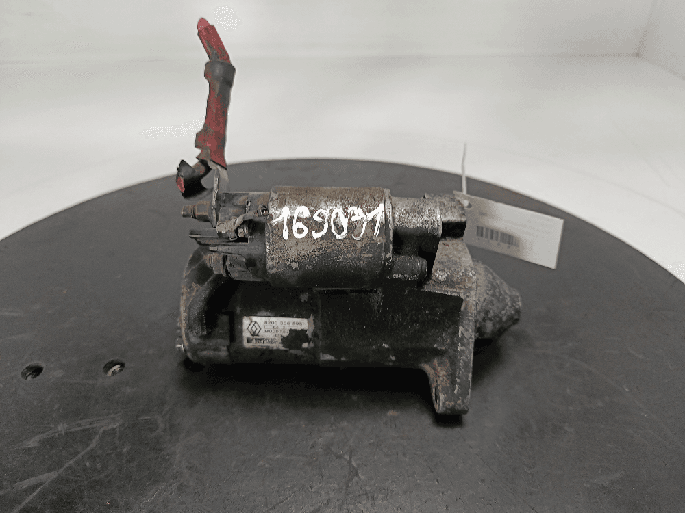 Стартер к Renault Megane 2 (02-06)