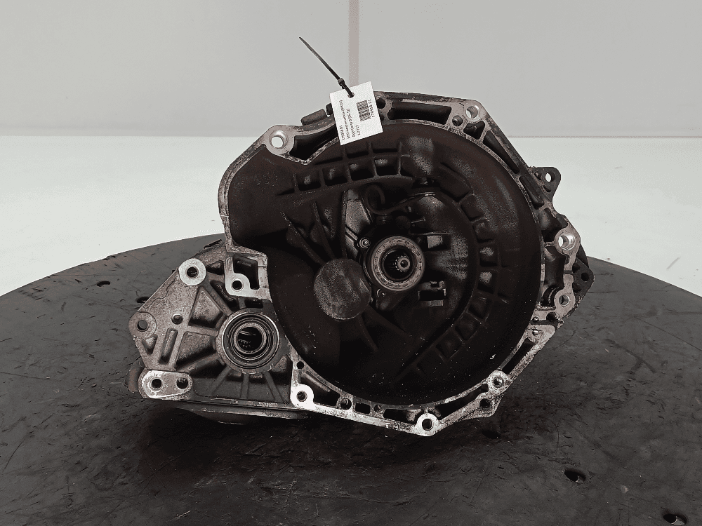 КПП механическая (МКПП) к Opel Corsa D (06-11)