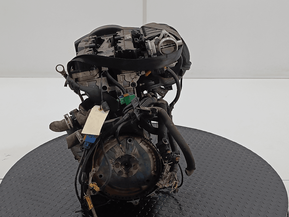 Двигатель к Peugeot 307 (01-05)