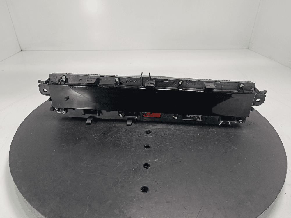 Щиток приборов (приборная панель) к Renault Scenic 2 (03-06)