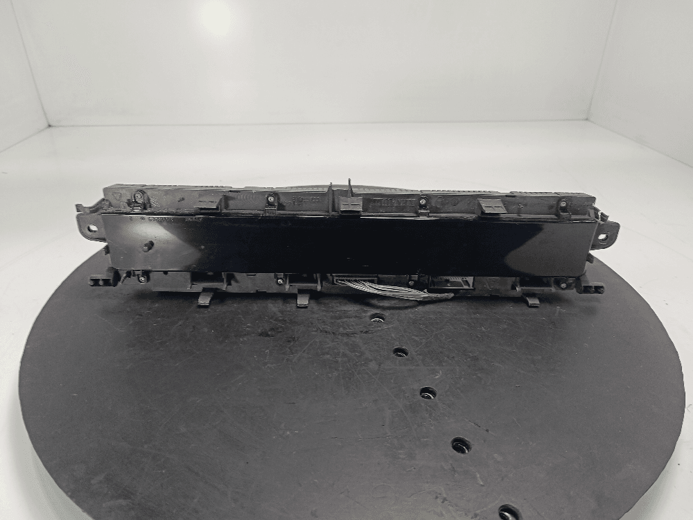 Щиток приборов (приборная панель) к Renault Scenic 2 (03-06)