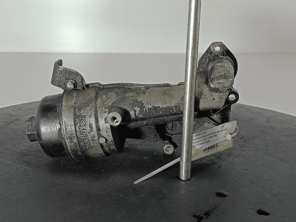 Корпус масляного фильтра к Peugeot 207 (06-09)