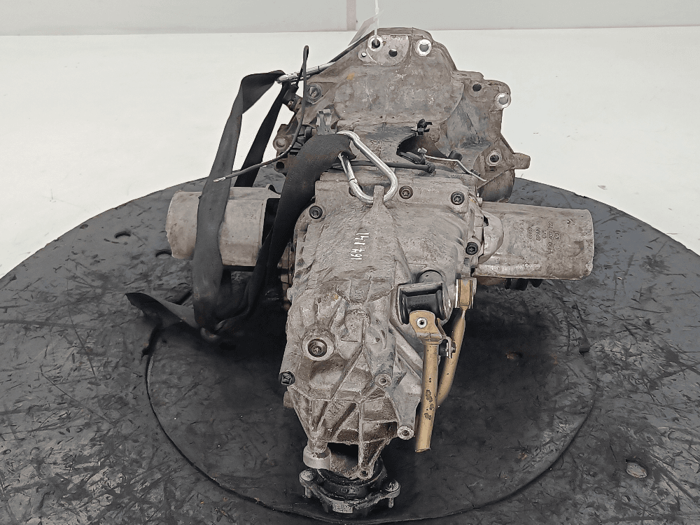 КПП механическая (МКПП) к Audi A4 B6 (01-05)