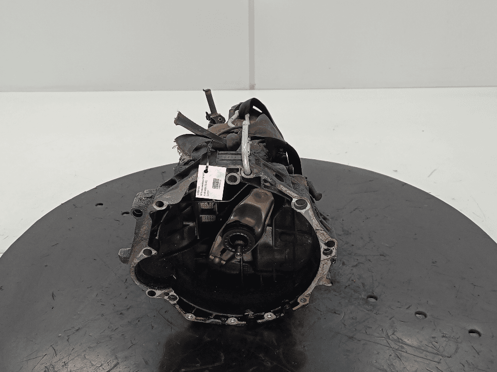 КПП механическая (МКПП) к Audi A4 B6 (01-05)