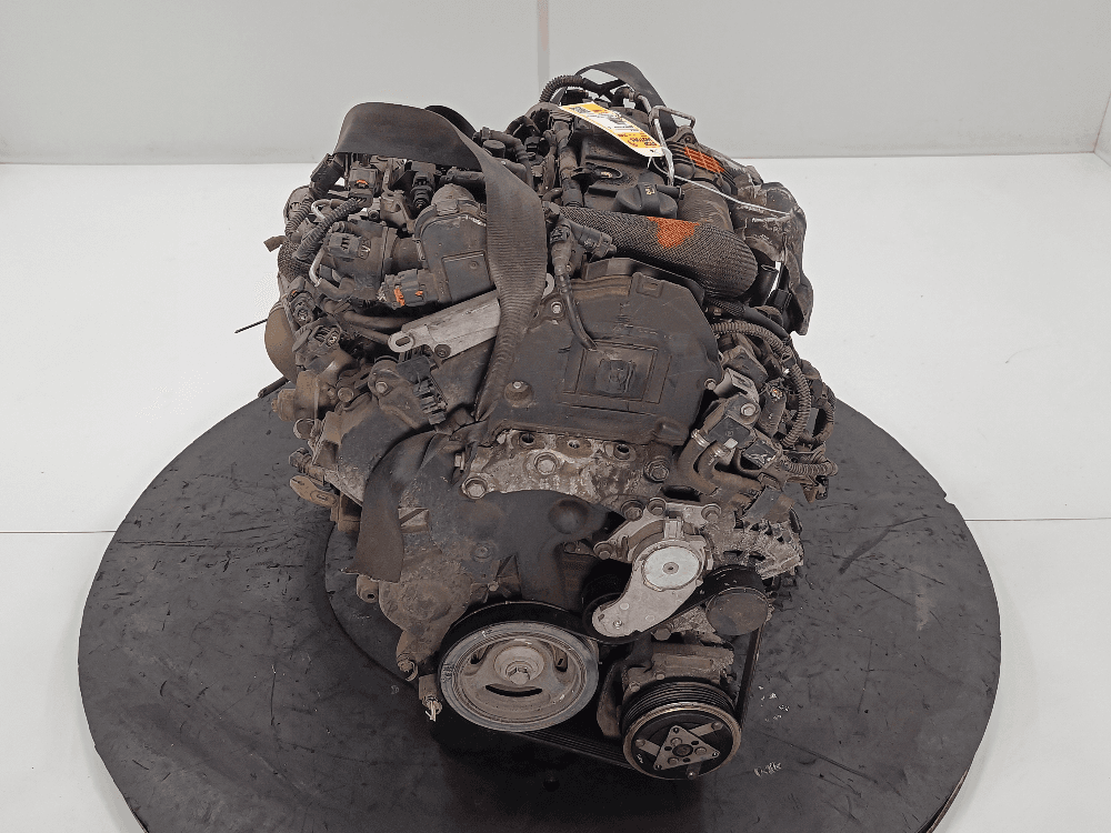 Двигатель к Peugeot 208 1 (12-15)
