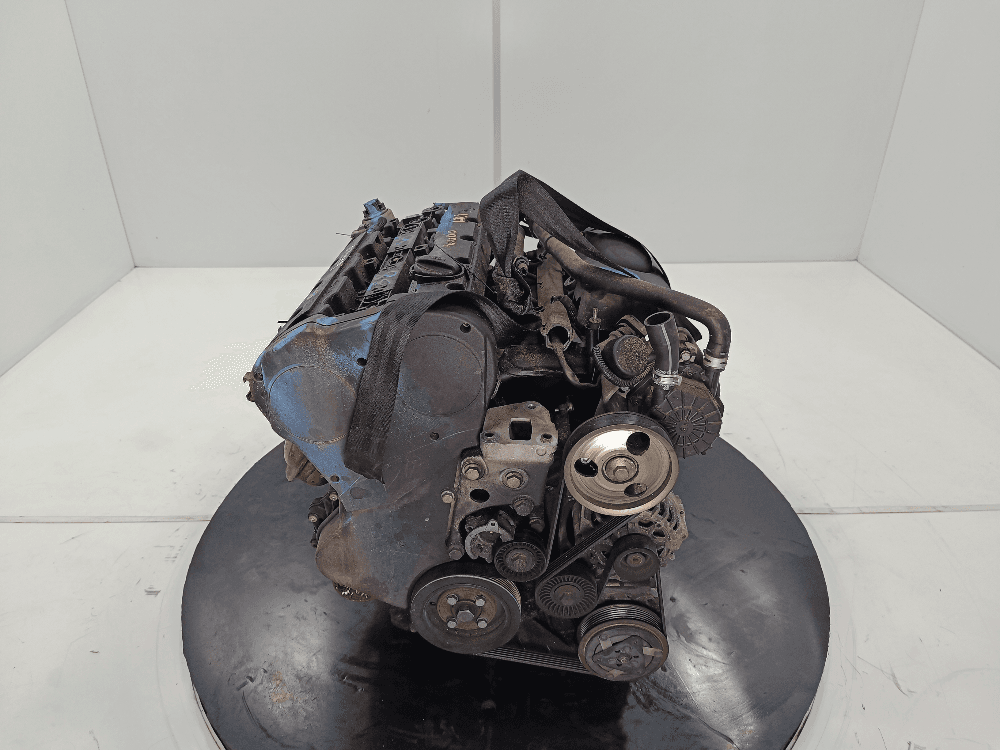 Двигатель к Peugeot 307 (01-05)