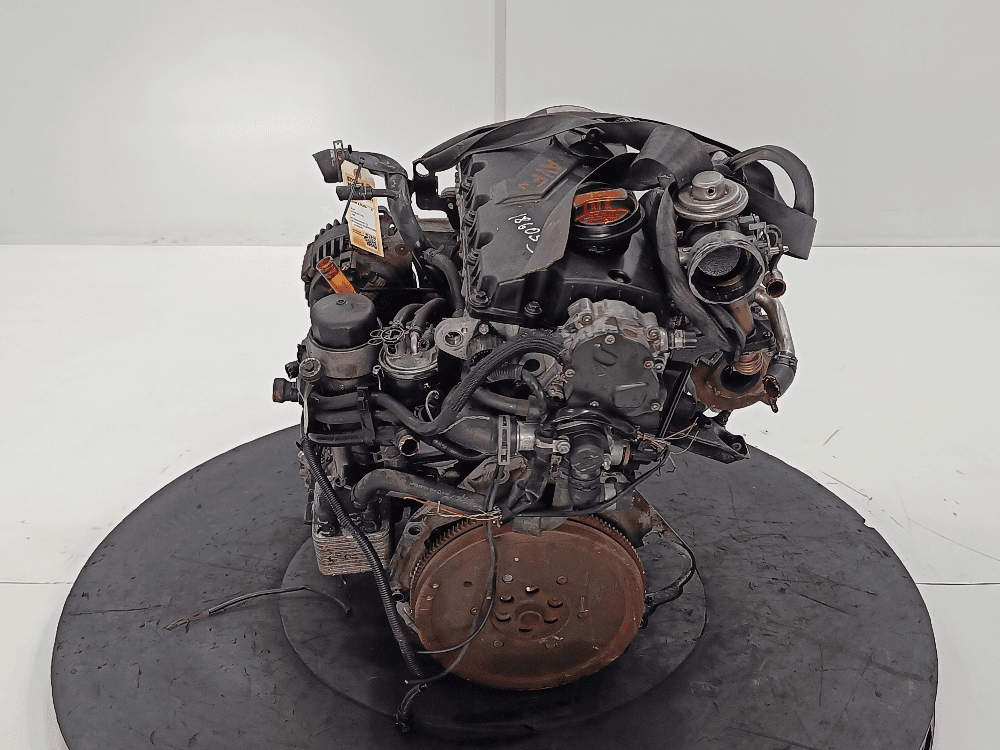 Двигатель к Audi A4 B6 (01-05)
