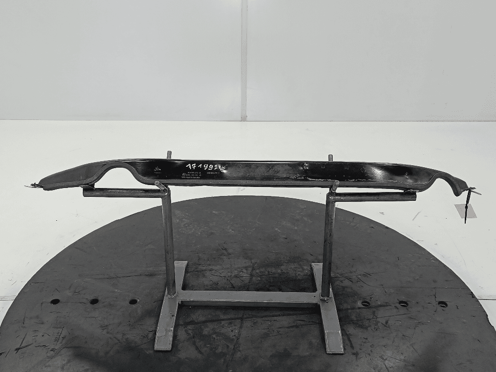 Подкапотный пластик к Volkswagen Passat B8 (14-19)