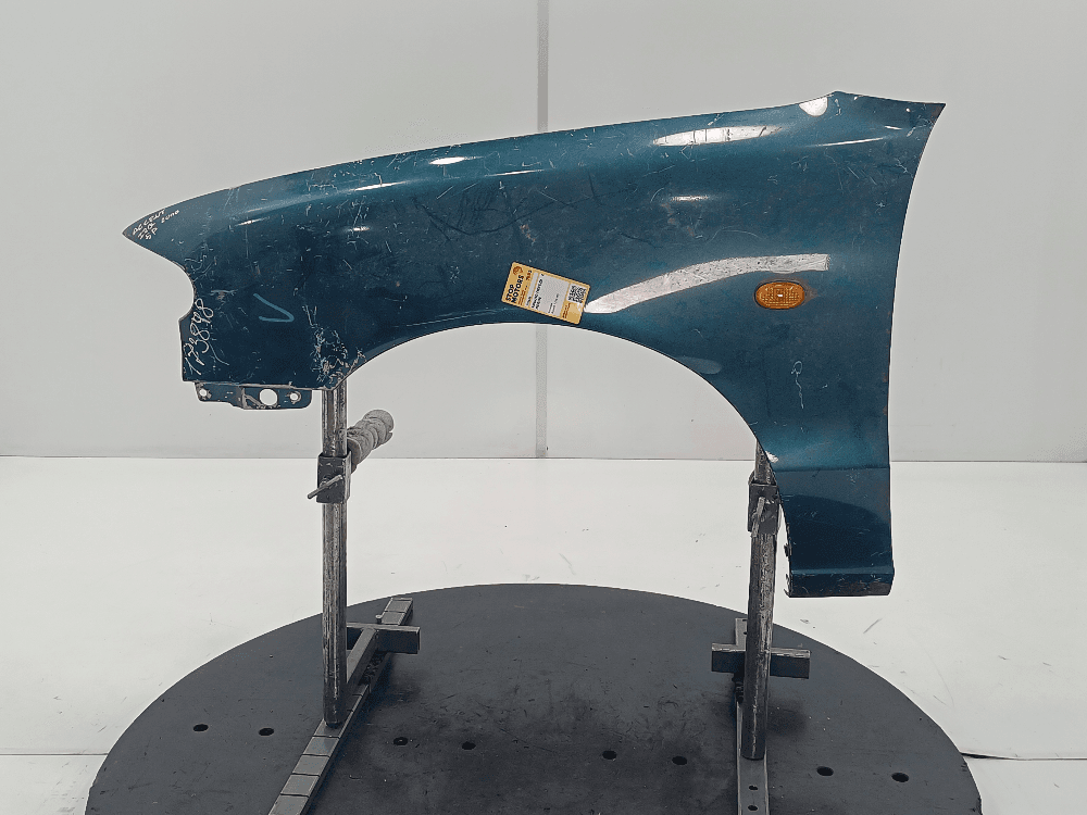 Крыло переднее левое к Hyundai Accent 1 (94-99)