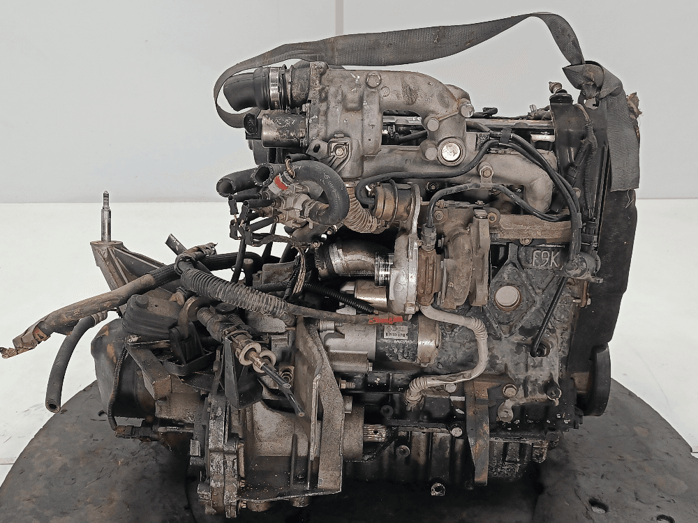 Двигатель к Renault Laguna 2 (01-05)