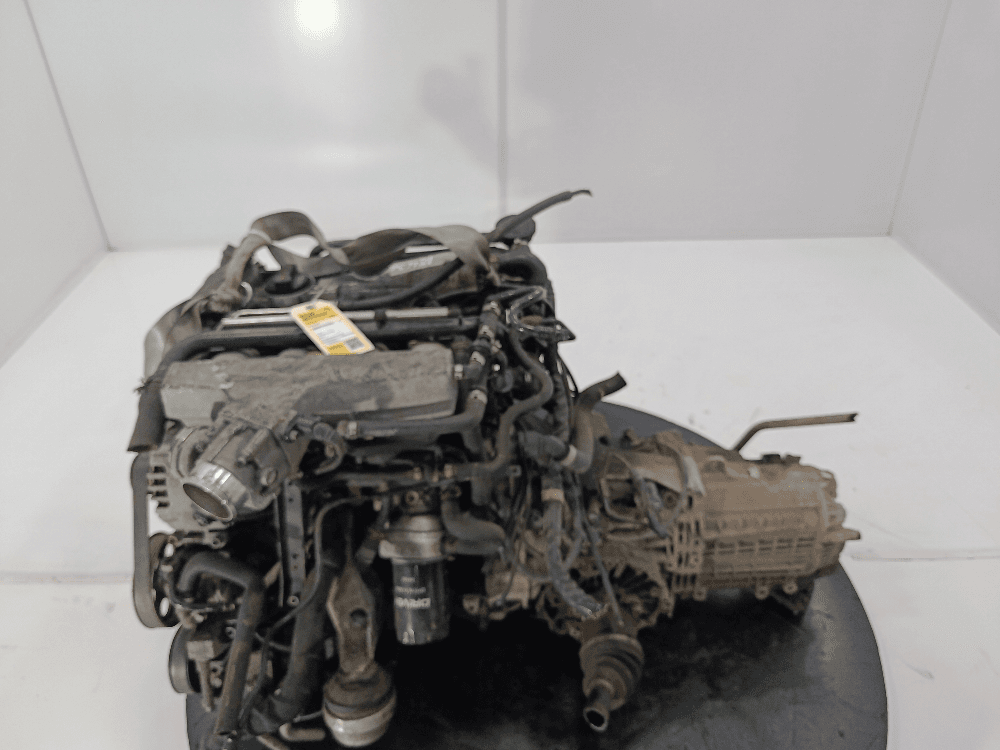 Двигатель к Audi A4 B6 (01-05)